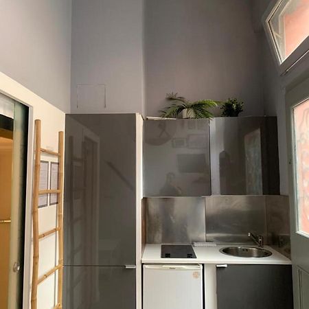 Spacious Bright Split Level Flat In The Fashionable Marais Apartman Párizs Kültér fotó